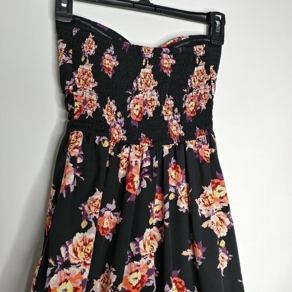 Band of Gypsies Black Floral Romper Jumpsuit - Picture 9 of 12